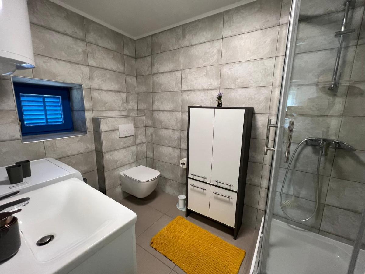 Doneto, Apartment In Private House Rijeka Ngoại thất bức ảnh
